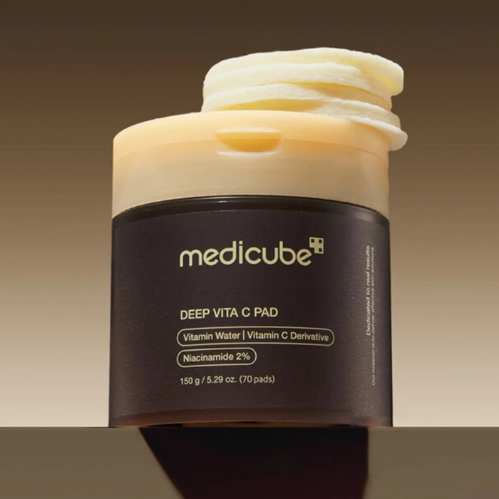 Medicube Deep Vita C Pad – rozjaśniające płatki tonizujące