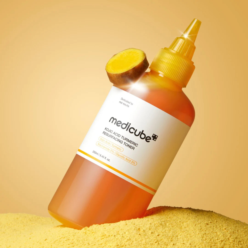 Medicube Kojic Acid Turmeric Resurfacing Toner - šveičiamasis veido tonikas